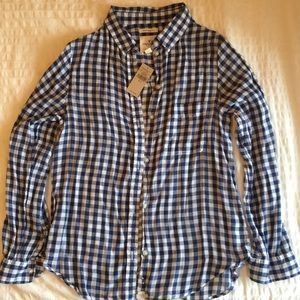 American Eagle button up shirt NWT